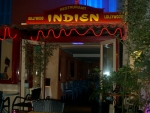 bollywood-lollywood-indian-restaurant-night-3